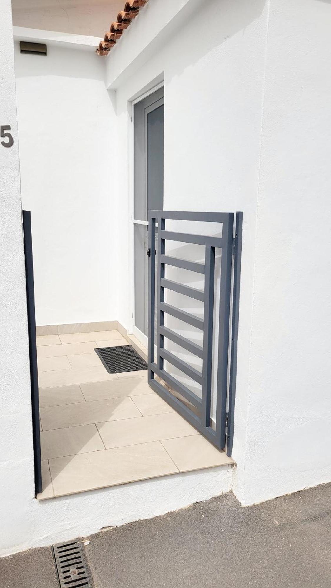 Apartamento Con Piscina Privada サンミゲル・デ・アボナ エクステリア 写真